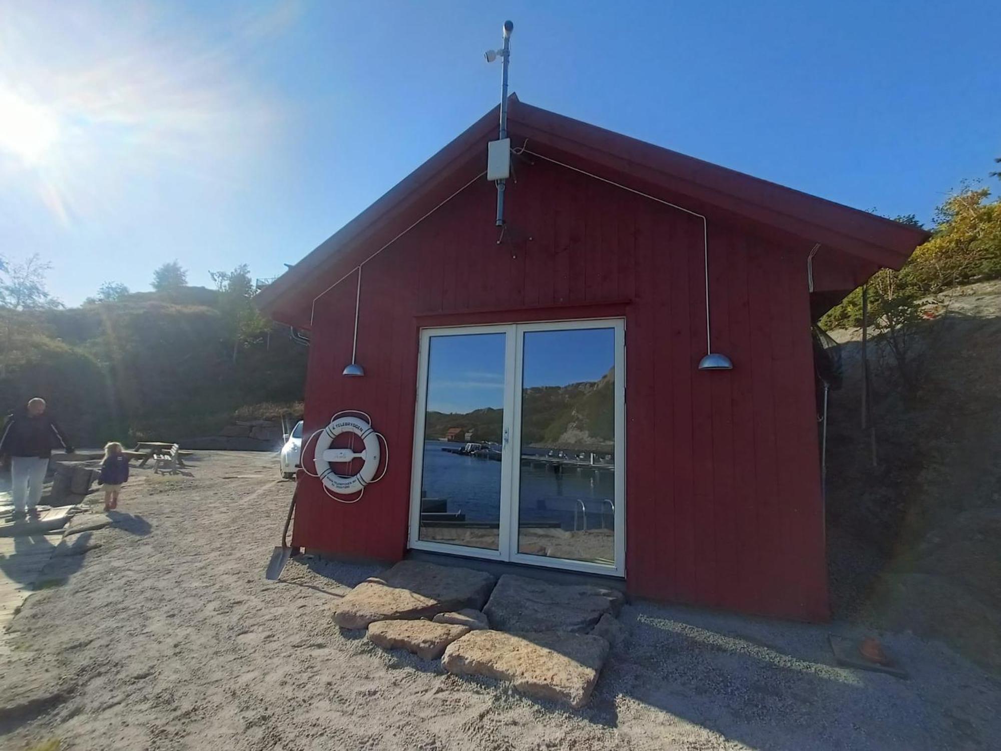Hausvikstranda Lyngdal Exterior photo